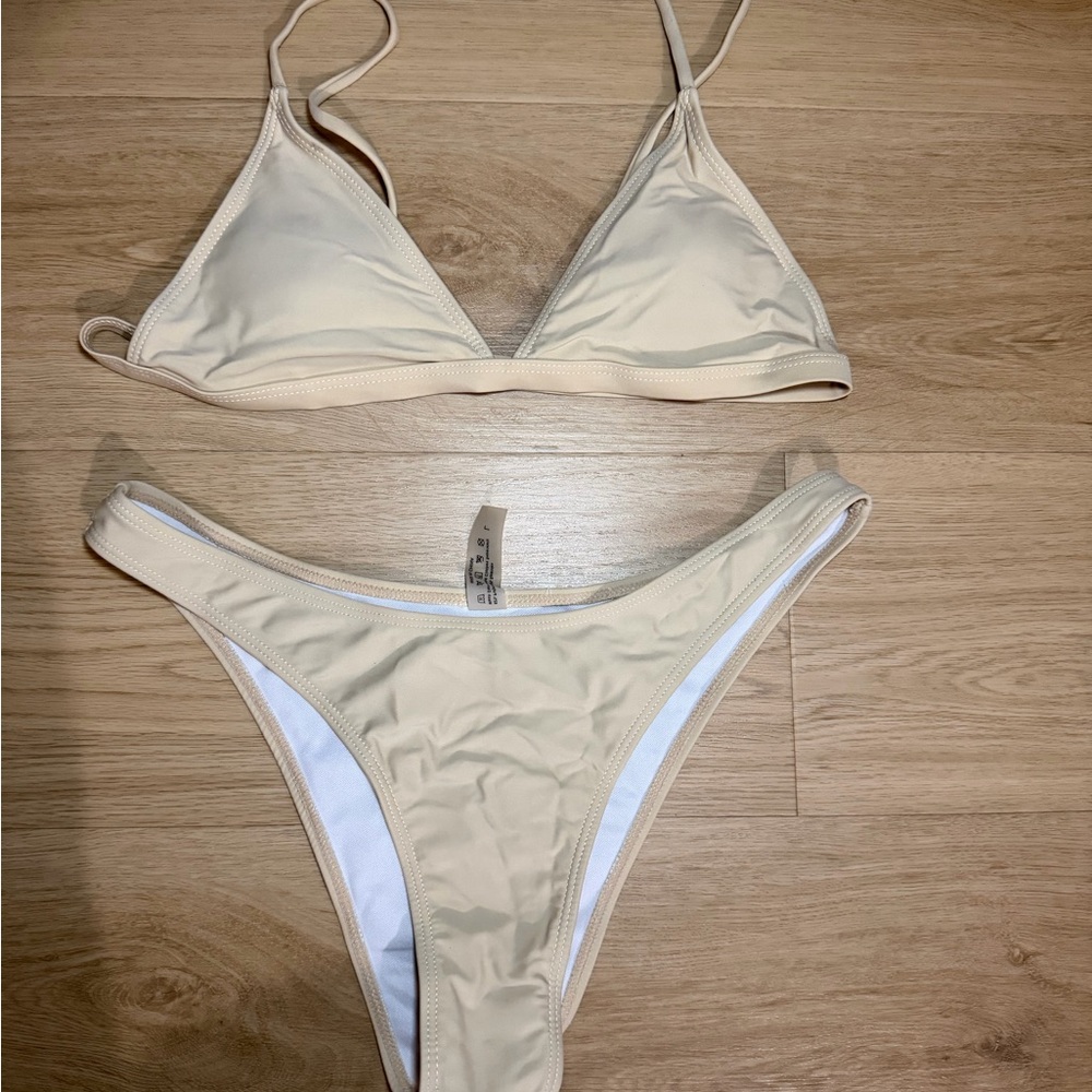 SHEIN Cream Bikini Set